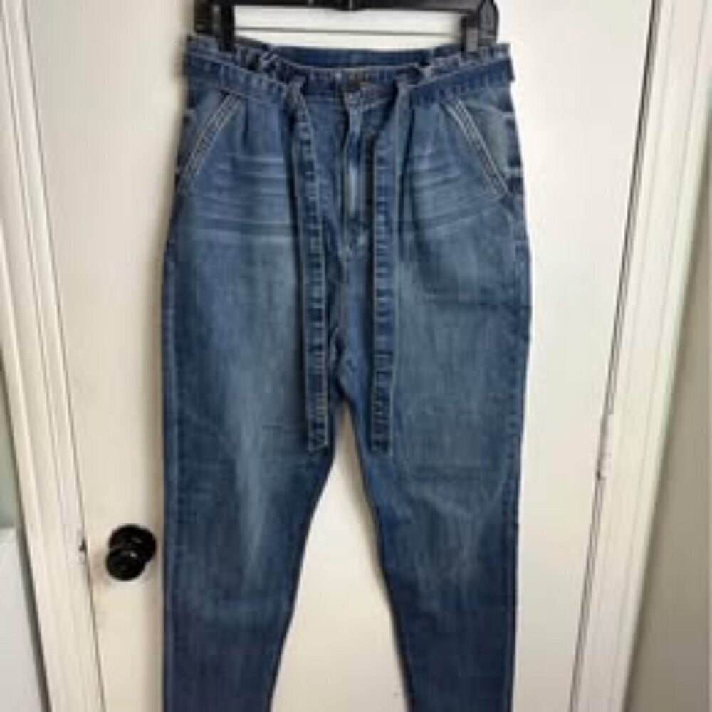Denim Mom Jeans High Rise Size 11 with belt side pockets#0474